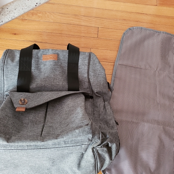 Haptim Diaper Bag with Changing Mat